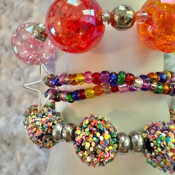 Colorful Beaded Bracelet Set - Picture 3 of 4